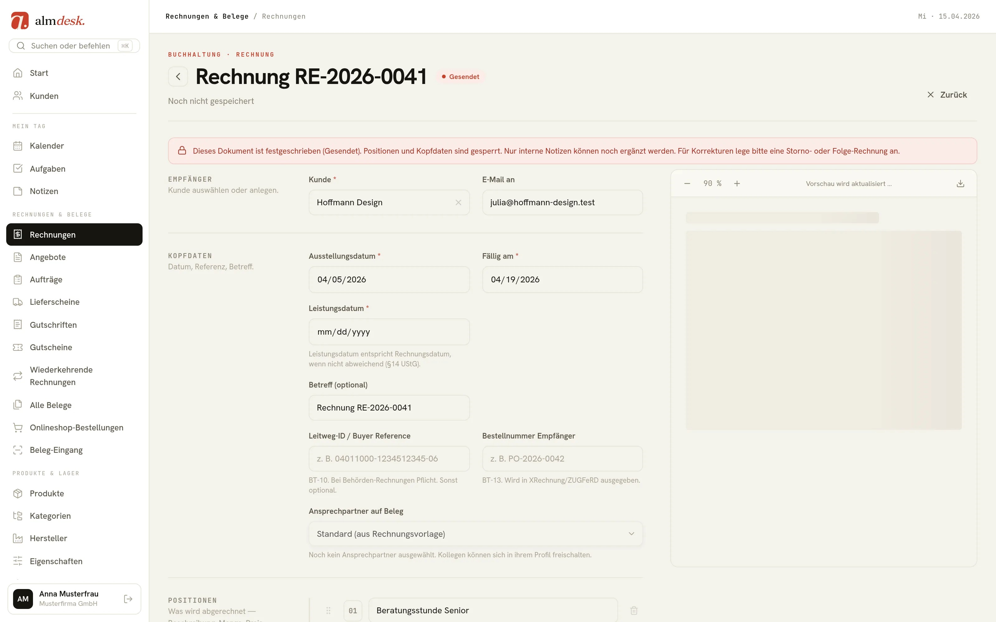 Rechnungs-Editor in almdesk: Positionstabelle mit Mengen, Steuersatz und Netto-, Steuer- und Brutto-Summe